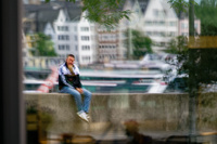 Passant am Ufer, Spiegelbild th